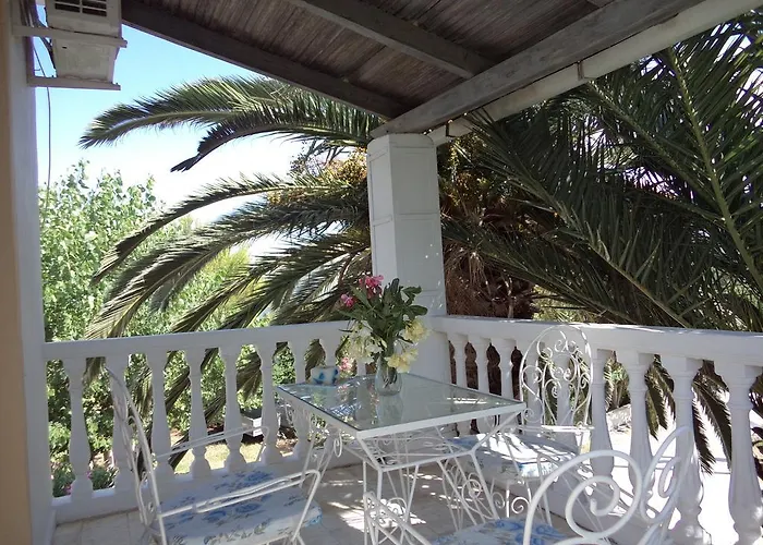 Renesis * Lithakia (Zakynthos)