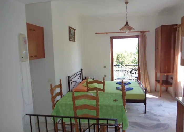 Renesis Lithakia (Zakynthos)